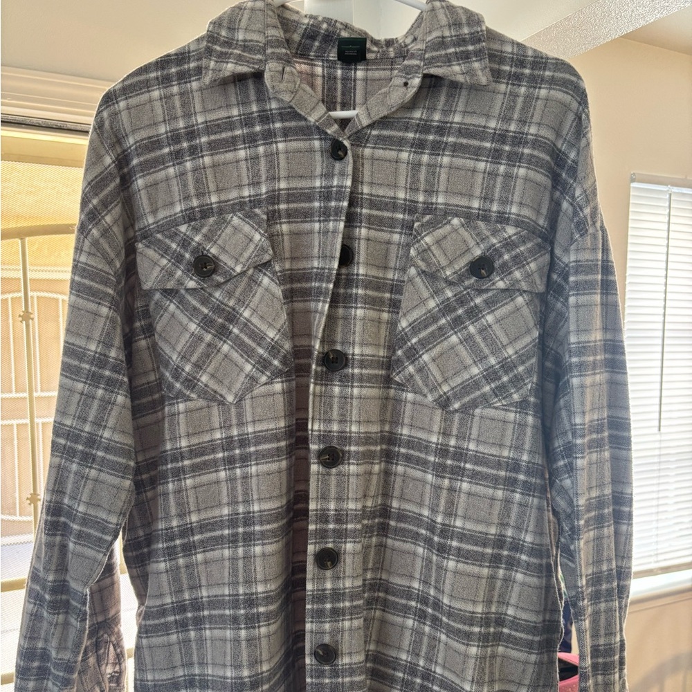 Wild Fable Flannel in Gray and White